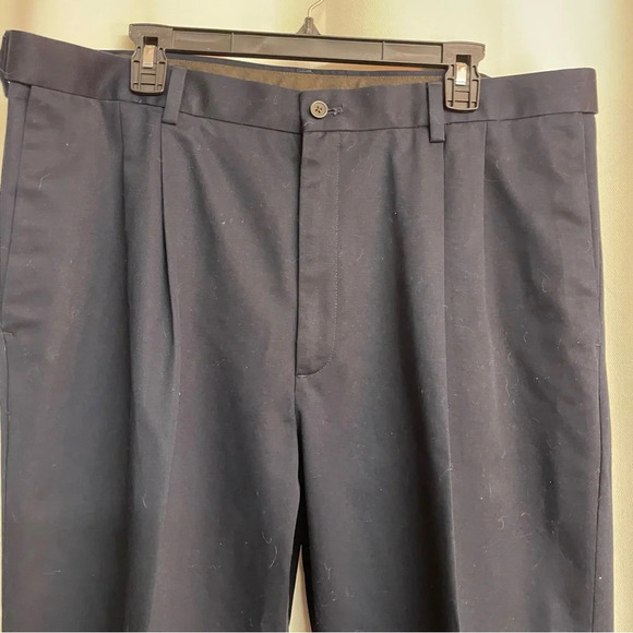 Haggar men’s navy dress pants pleated front size 40x32 100% cotton - Picture 3 of 6